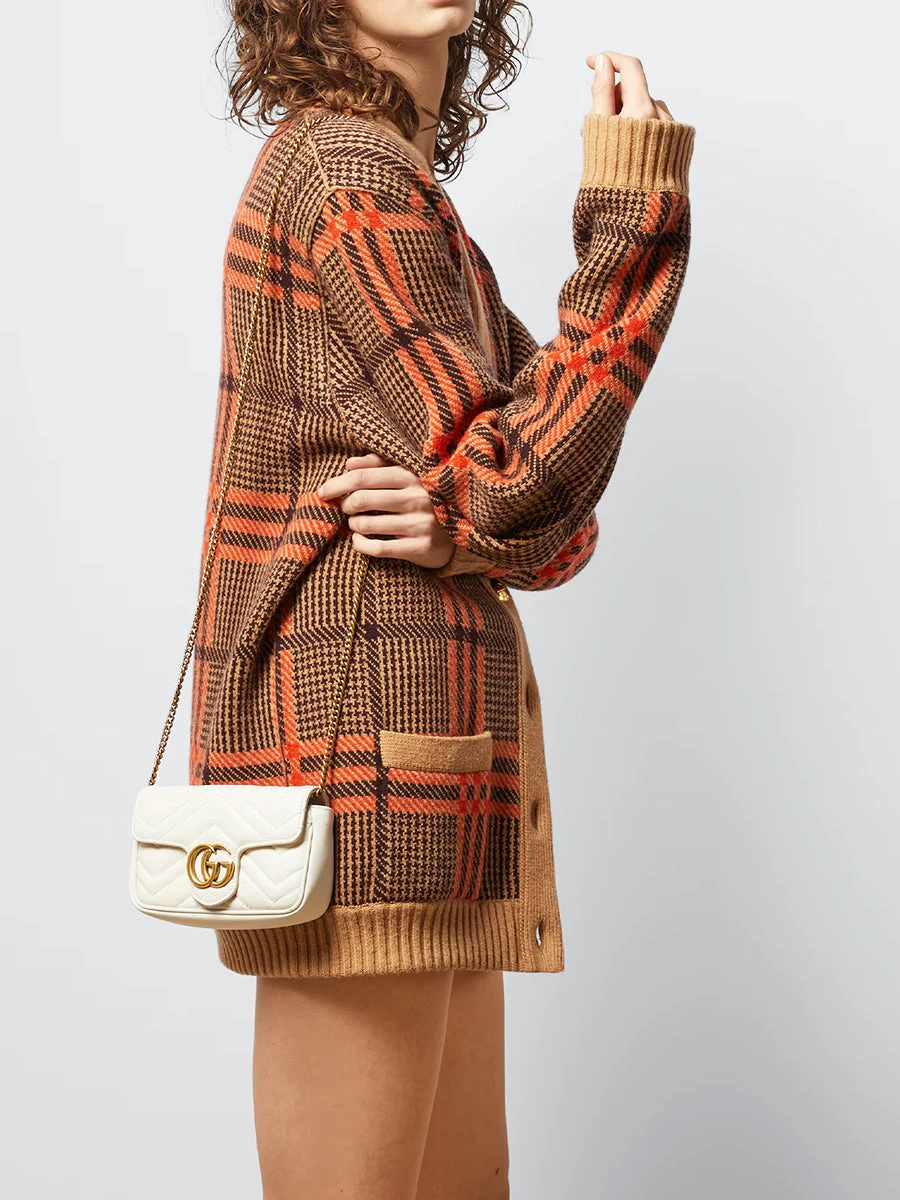 Gucci GG Marmont Super Mini Matelassé White Leather Shoulder Bag - Image 8