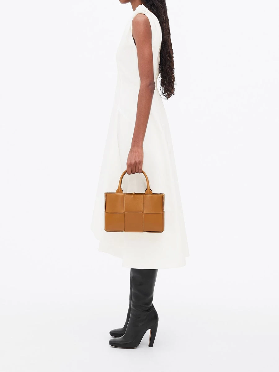 Bottega Veneta Mini Arco Tote Bag In Camel - Image 3