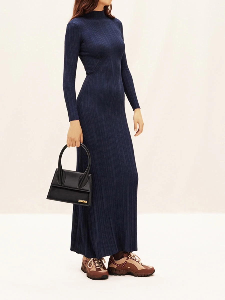 Jacquemus Le Grand Chiquito In Black - Image 5